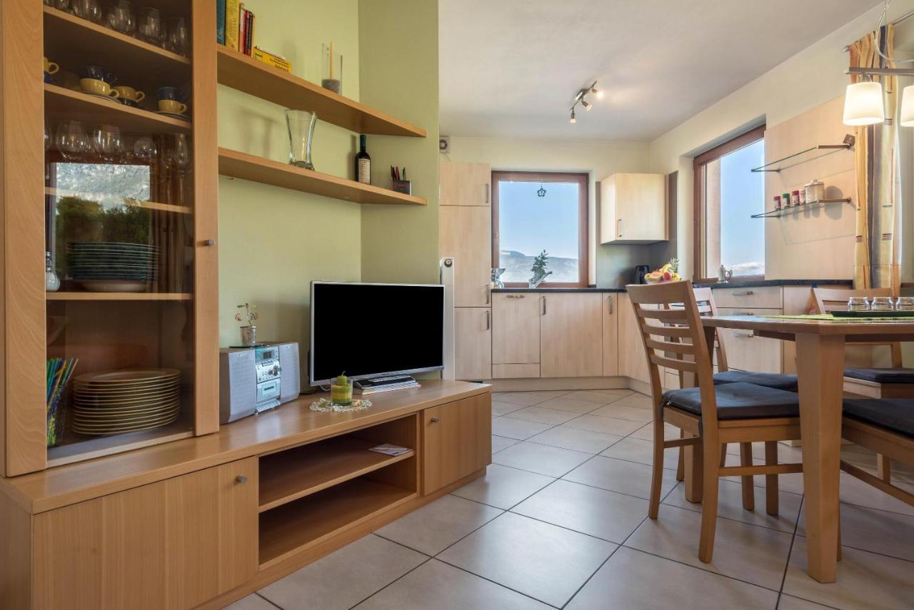 Apartment Schlernblick Umes Bagian luar foto